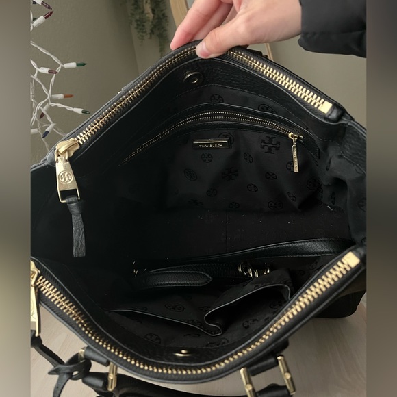 Tory Burch Robinson Pebbled Square Tote - Picture 9 of 12